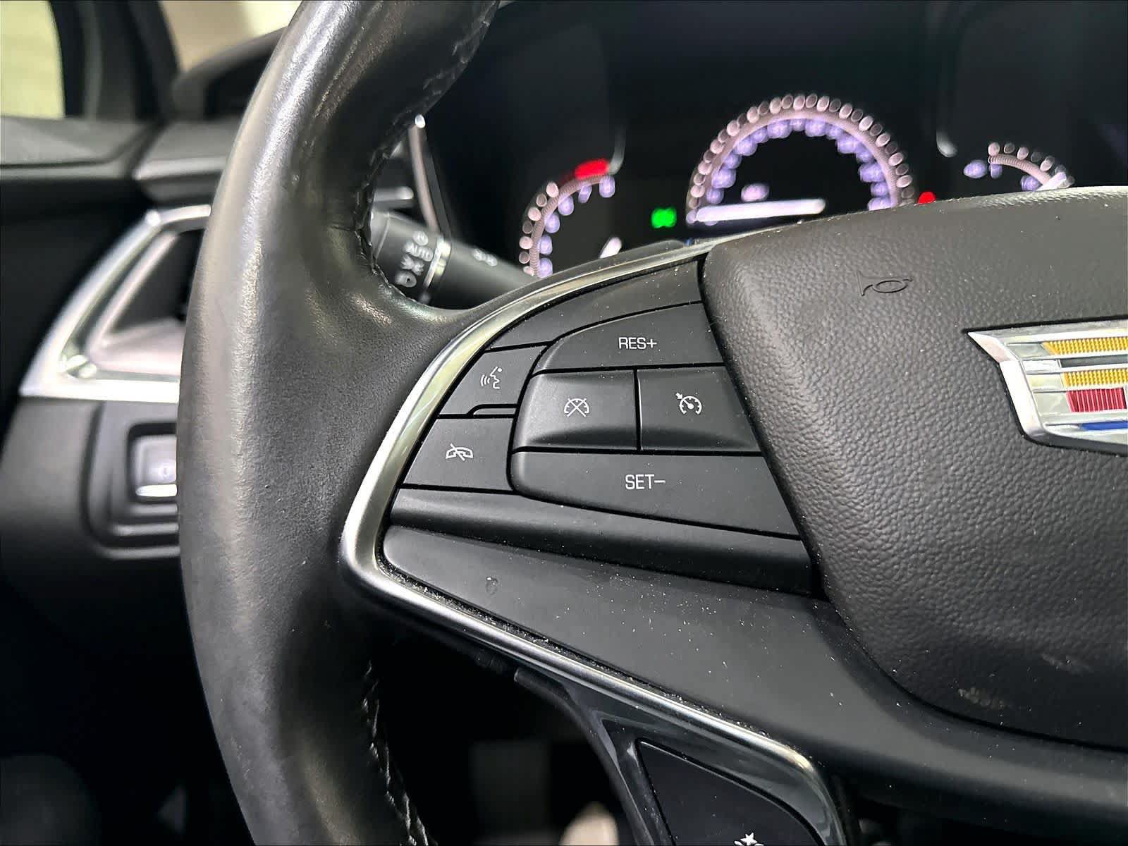 Used 2018 Cadillac XT5 Premium Luxury FWD image 20