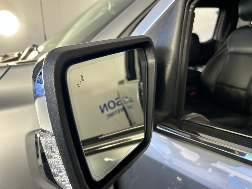 Used 2025 Ford F150 Lariat w/ Equipment Group 502A High AWD/4WD image 10