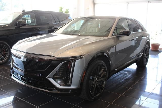 New 2026 Cadillac Lyriq Signature Sport w/ Nappa Leather Package