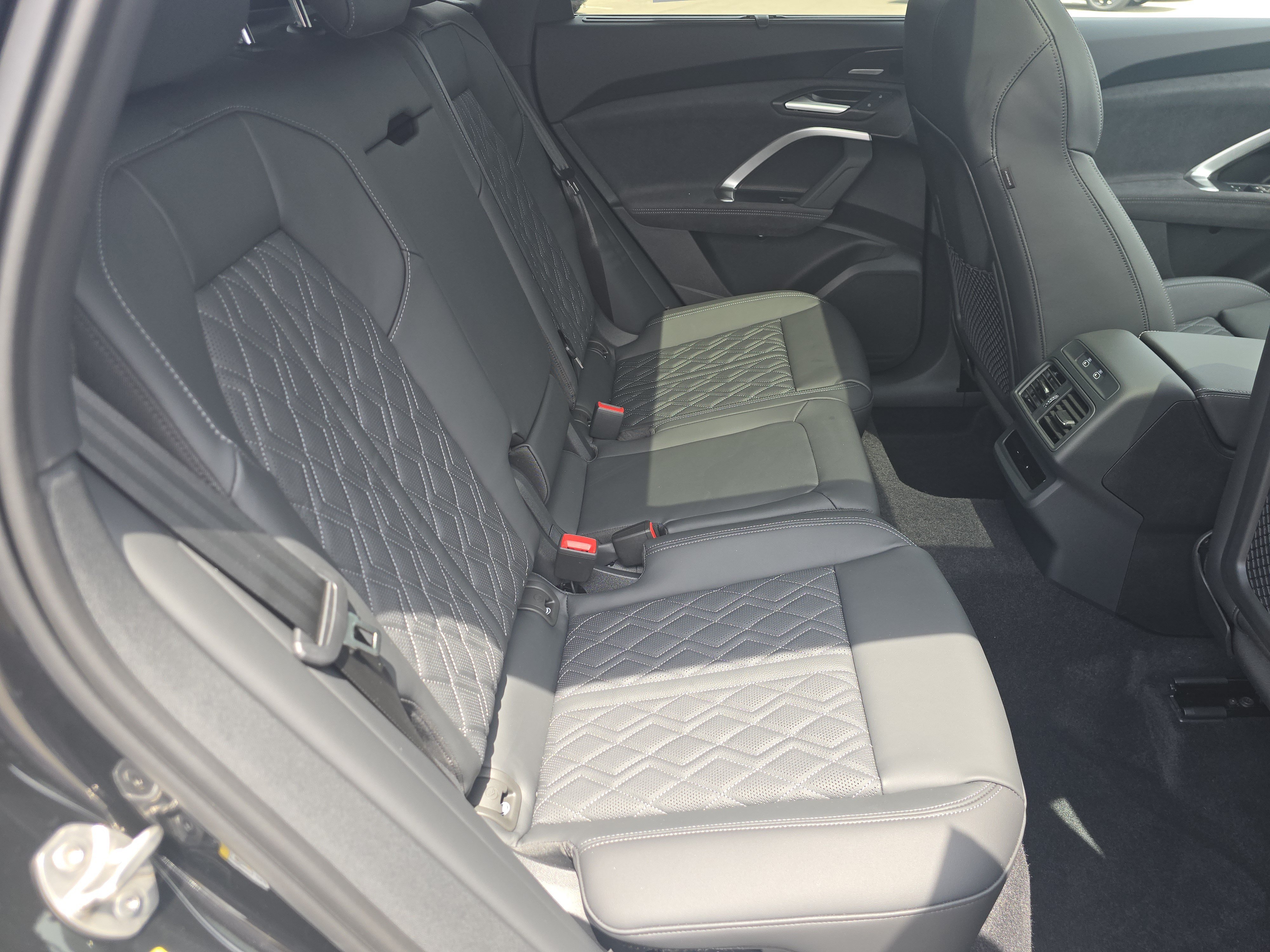 New 2026 Audi SQ5 Premium Plus AWD/4WD image 19