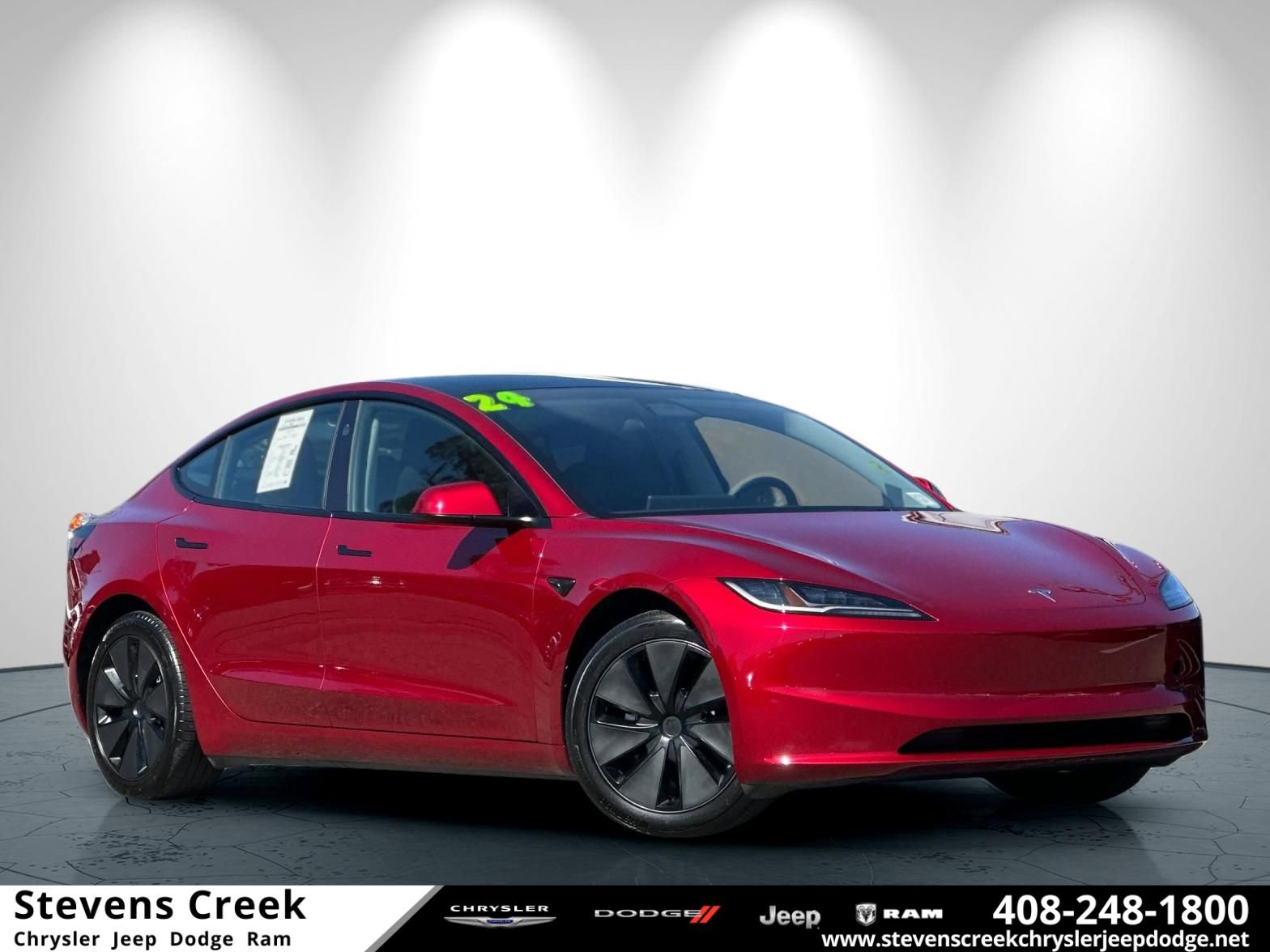 Used 2024 Tesla Model 3 Standard Range image 1