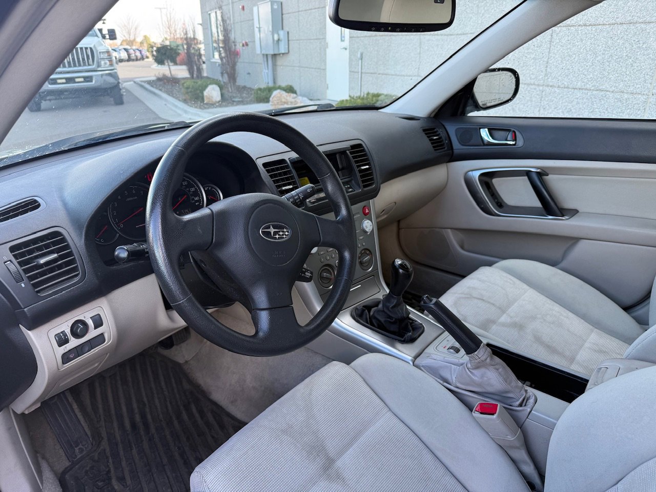 Used 2007 Subaru Outback 2.5i image 9