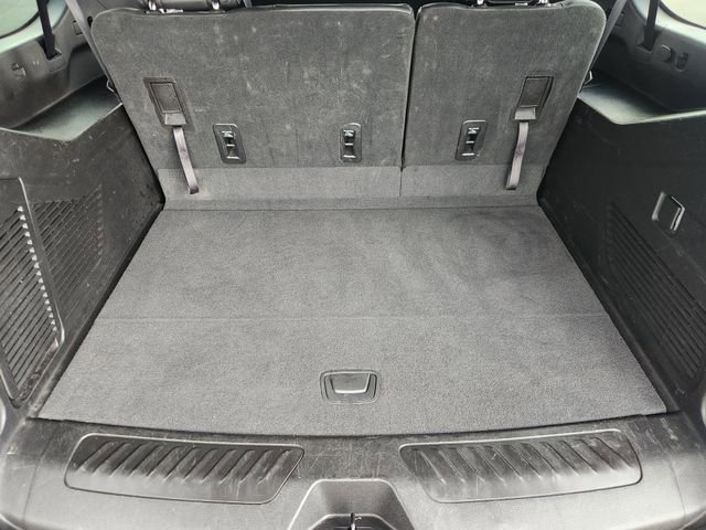 Used 2023 Chevrolet Suburban LT image 25