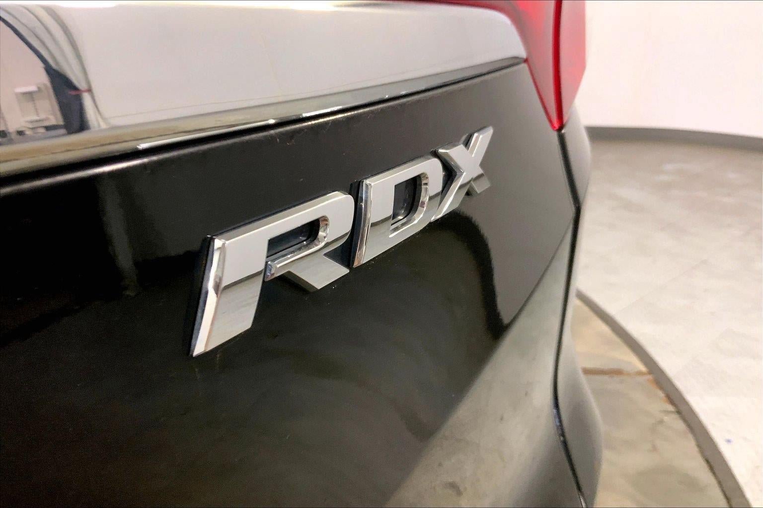 Used 2017 Acura RDX w/ AcuraWatch Plus Package FWD image 8