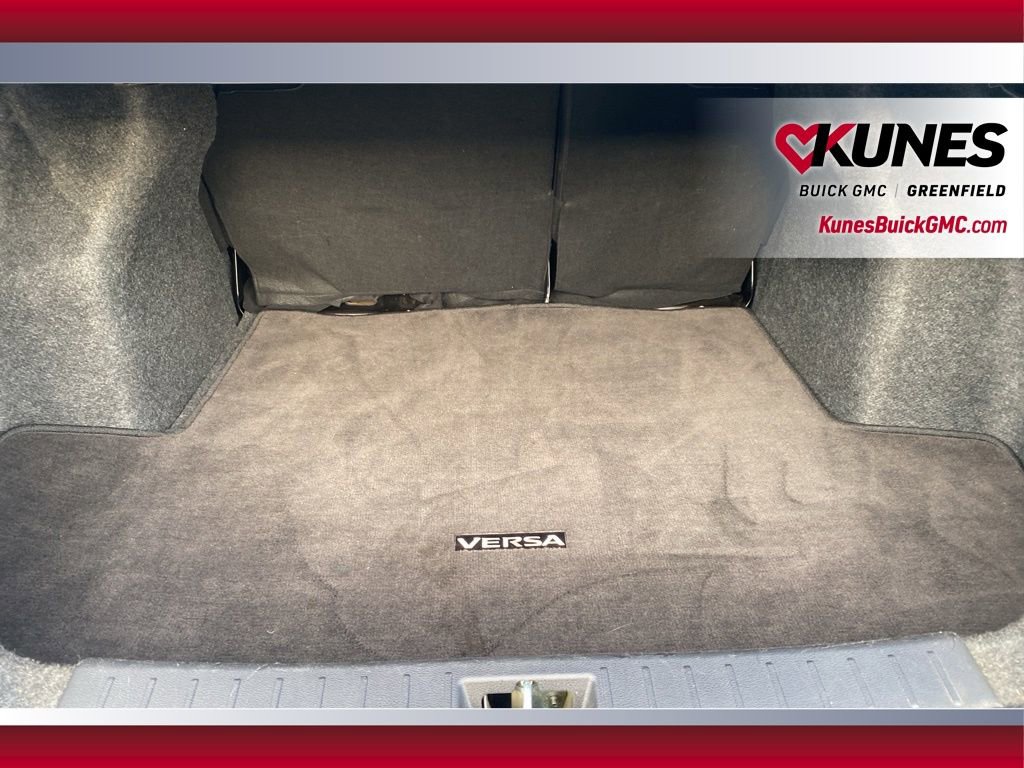 Used 2023 Nissan Versa SV image 36