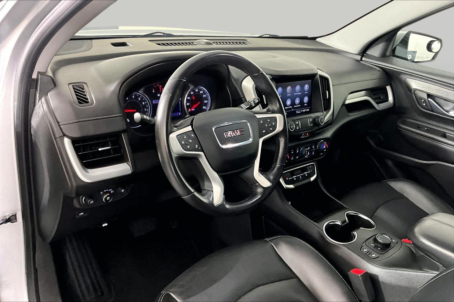 Used 2022 GMC Terrain SLT FWD image 17