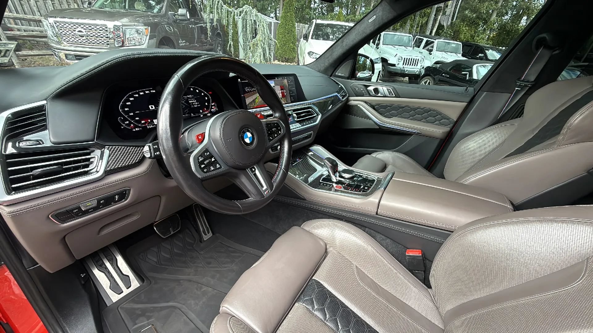 Used 2023 BMW X5 M w/ Competition Package AWD/4WD image 23