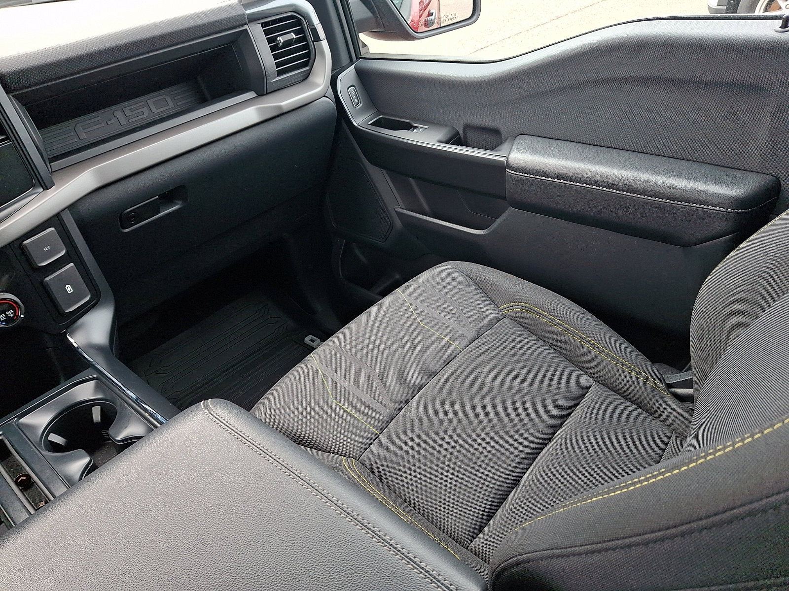 Certified 2024 Ford F150 STX w/ STX Black Appearance Package image 14