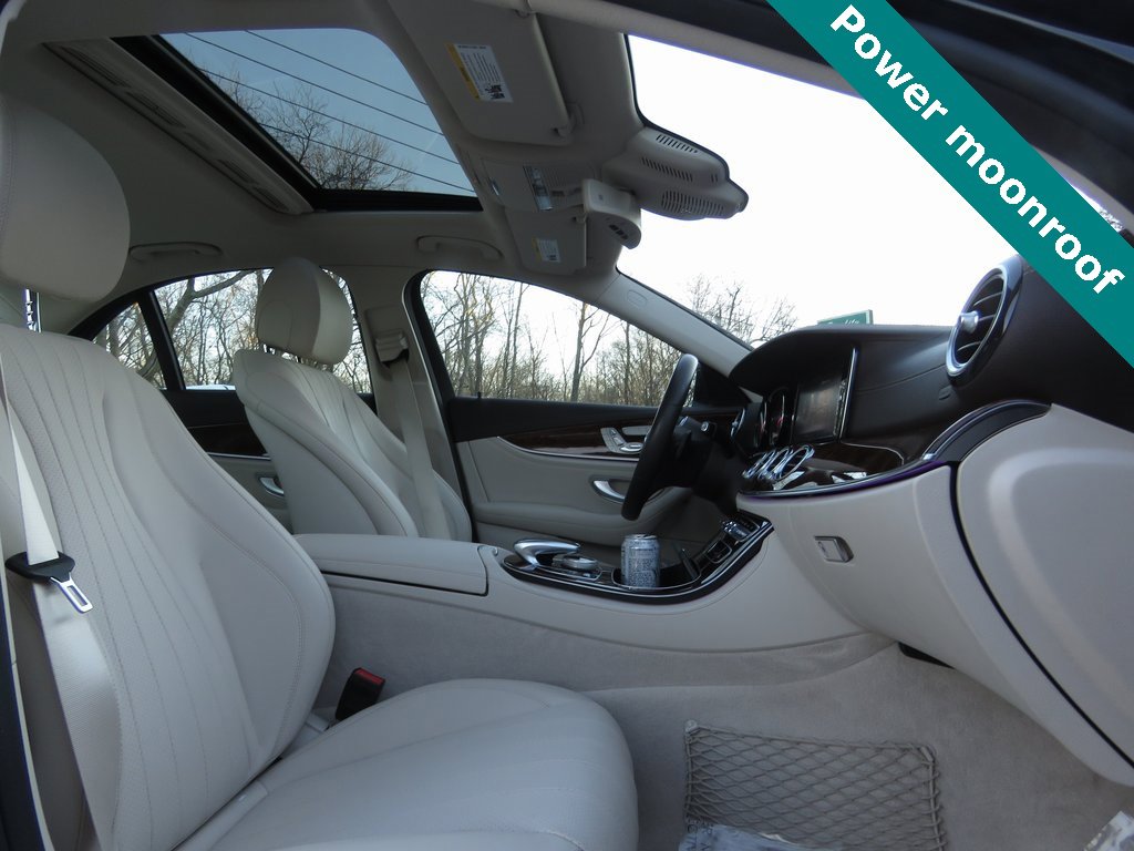 Used 2020 Mercedes-Benz E 350 4MATIC Sedan image 13