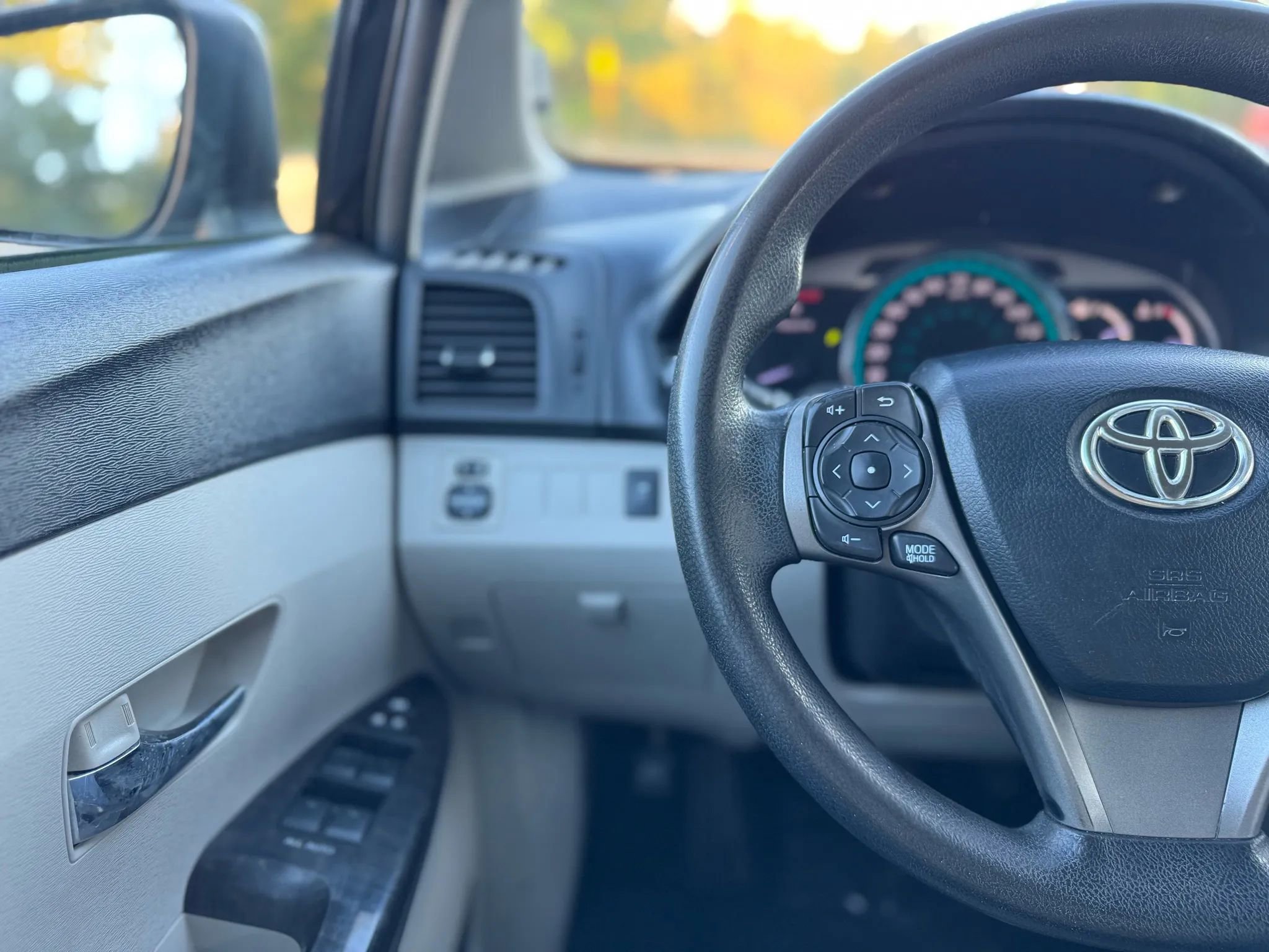 Used 2013 Toyota Venza LE image 15