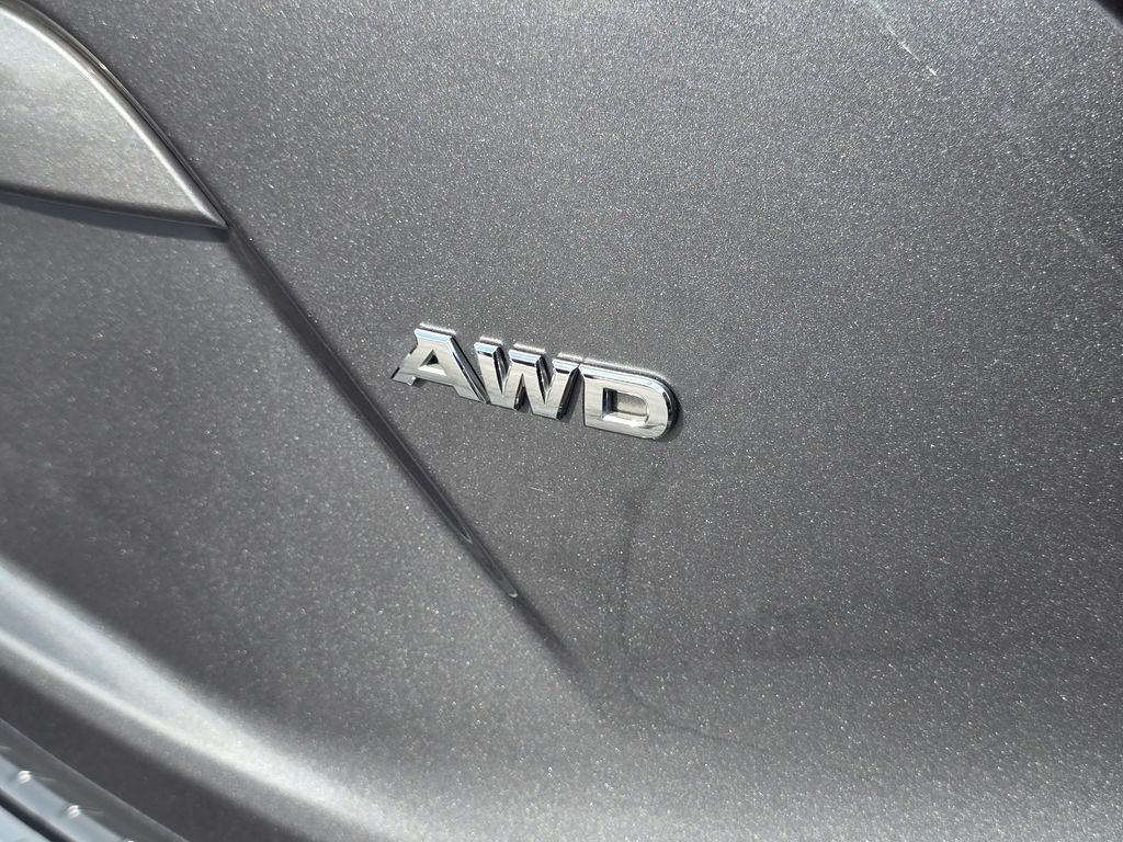 Used 2022 Nissan Murano S AWD/4WD image 11