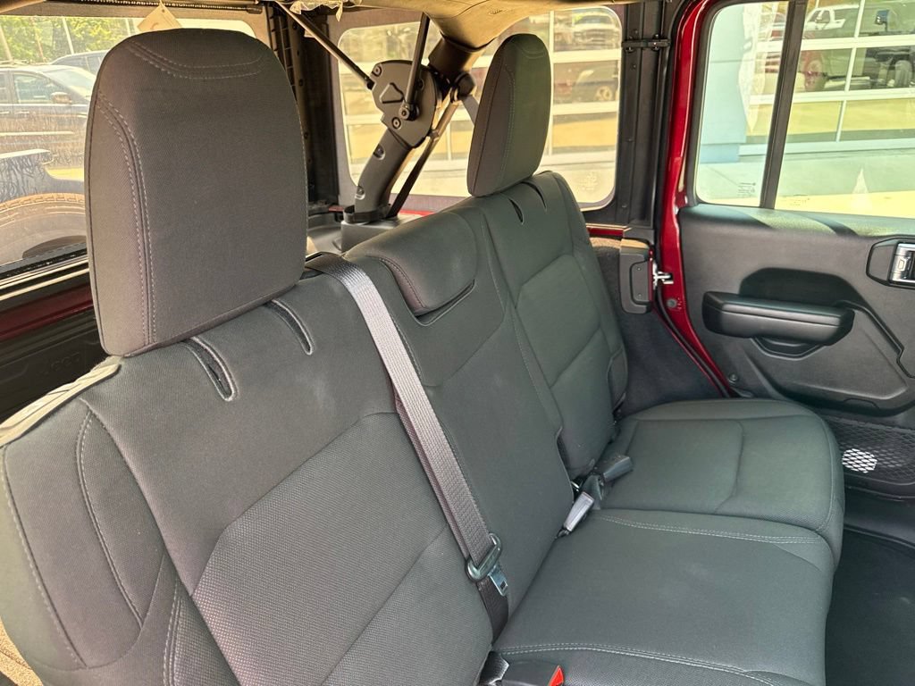 Used 2021 Jeep Wrangler Unlimited Sport AWD/4WD image 39