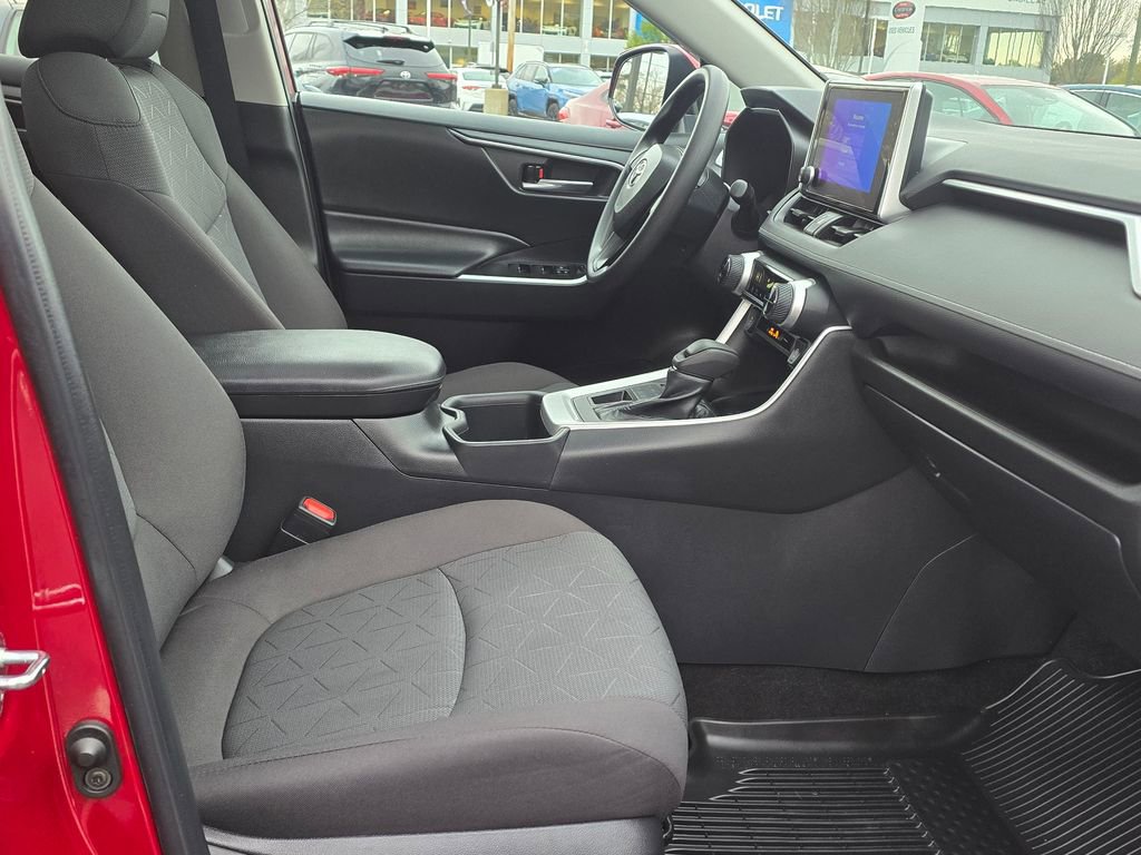 Used 2023 Toyota RAV4 XLE w/ Convenience Package AWD/4WD image 12