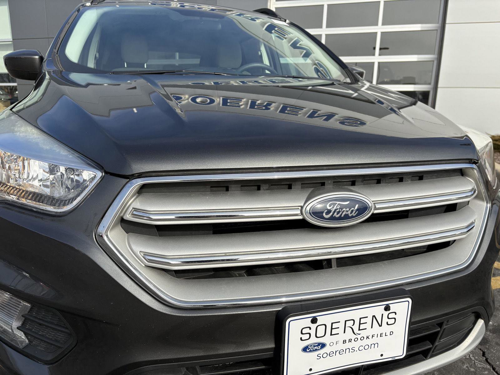 Used 2018 Ford Escape SE image 25