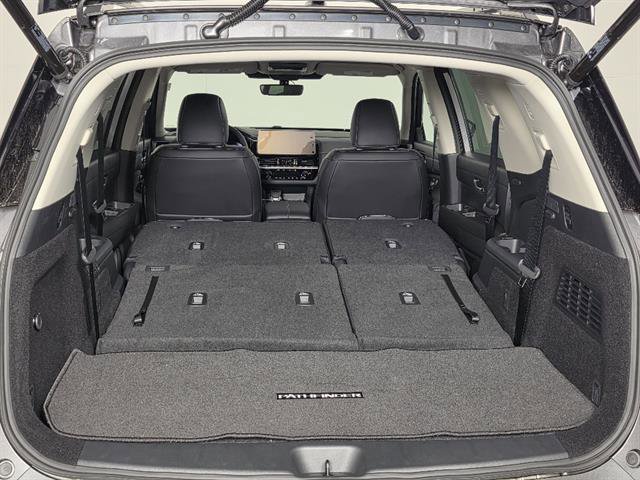 New 2026 Nissan Pathfinder SL AWD/4WD image 24