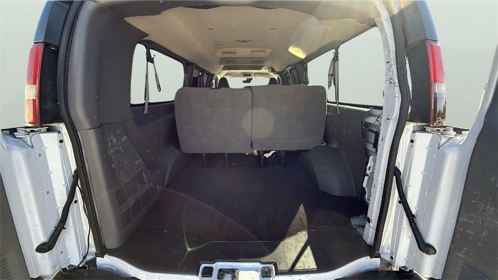 Used 2019 Chevrolet Express 3500 LT w/ LT Preferred Equipment Group image 24