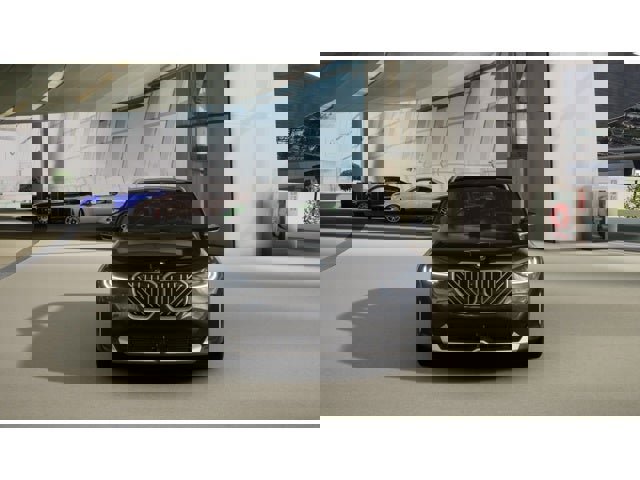 New 2026 BMW X3 xDrive30 w/ Premium Package image 3