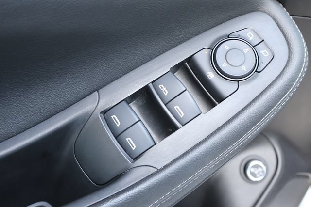 Used 2023 Buick Encore GX Select w/ Sport Touring Package FWD image 12