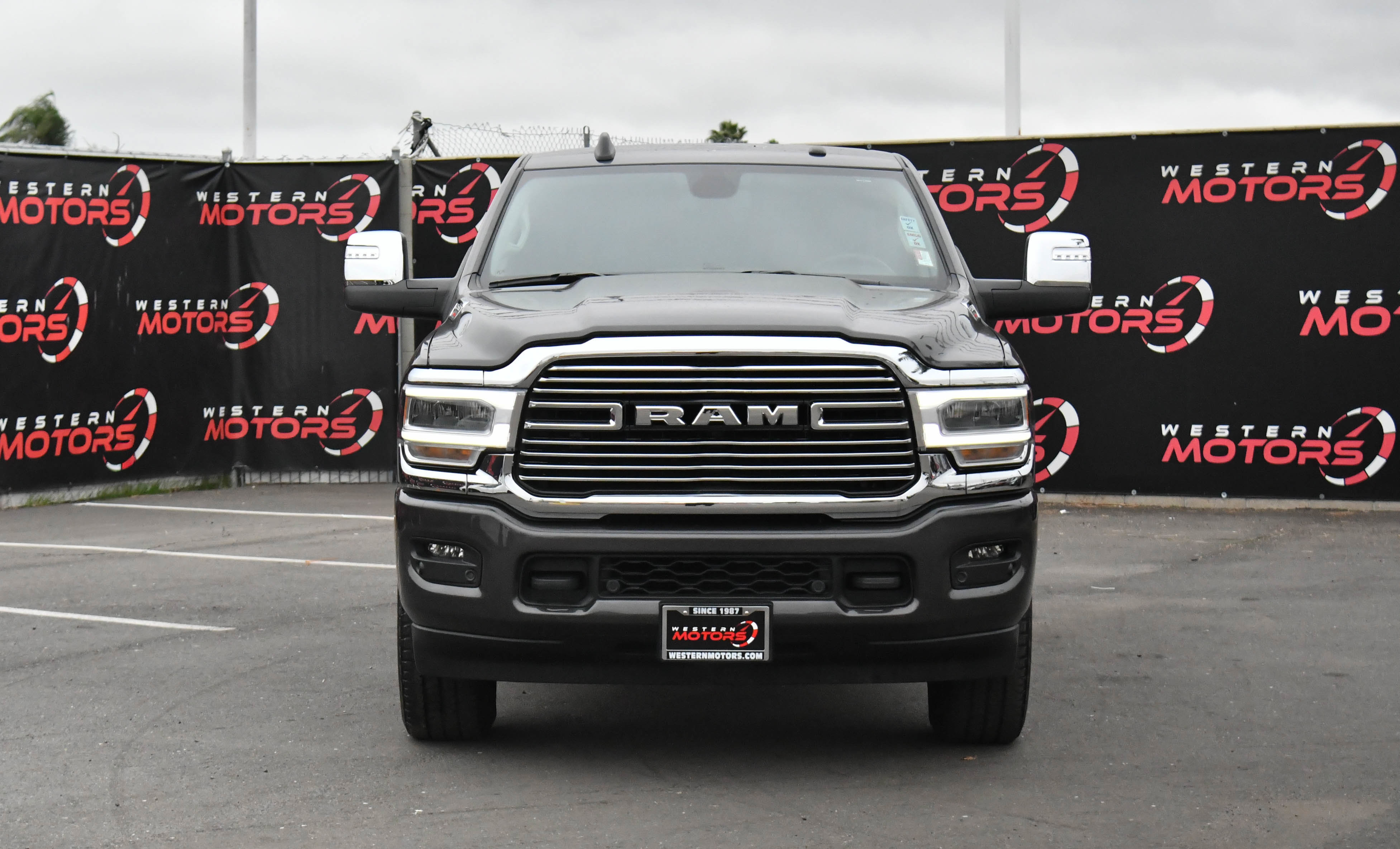 Used 2024 RAM 2500 Laramie image 2