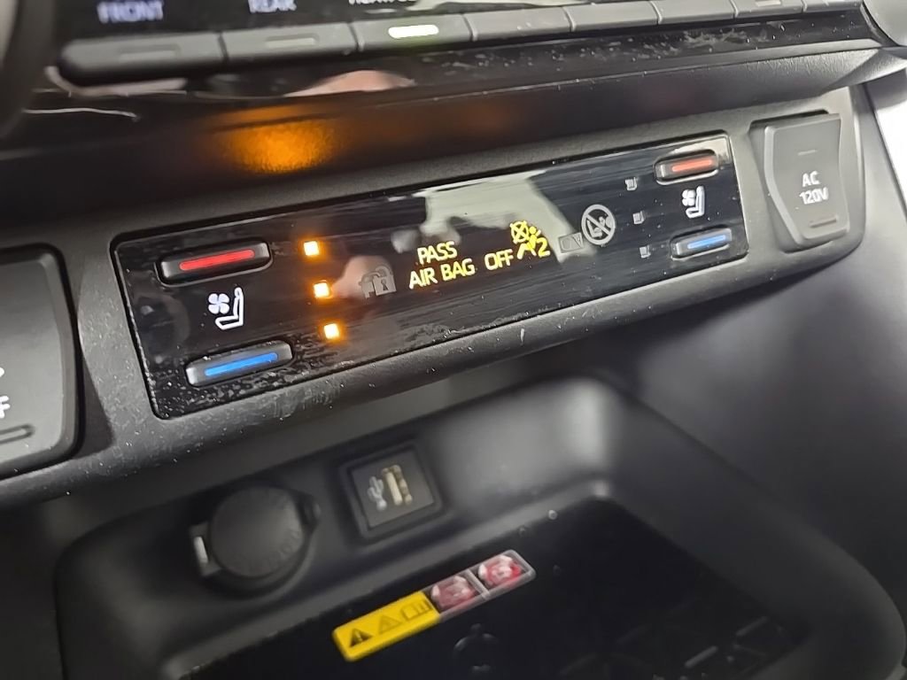 Used 2024 Toyota RAV4 XSE w/ Premium Package image 26