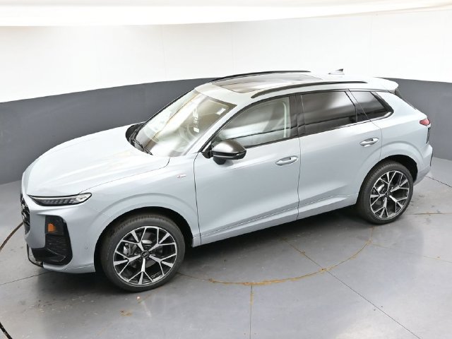 New 2026 Audi Q3 quattro 2.0T AWD/4WD image 38