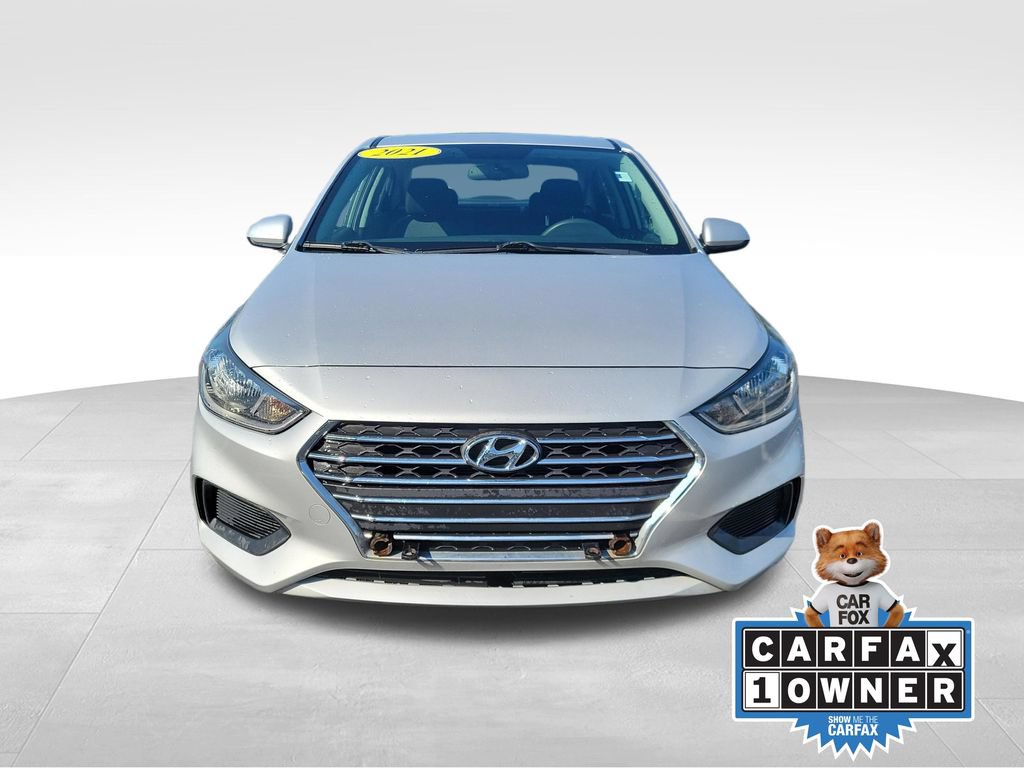 Used 2021 Hyundai Accent SE FWD image 7