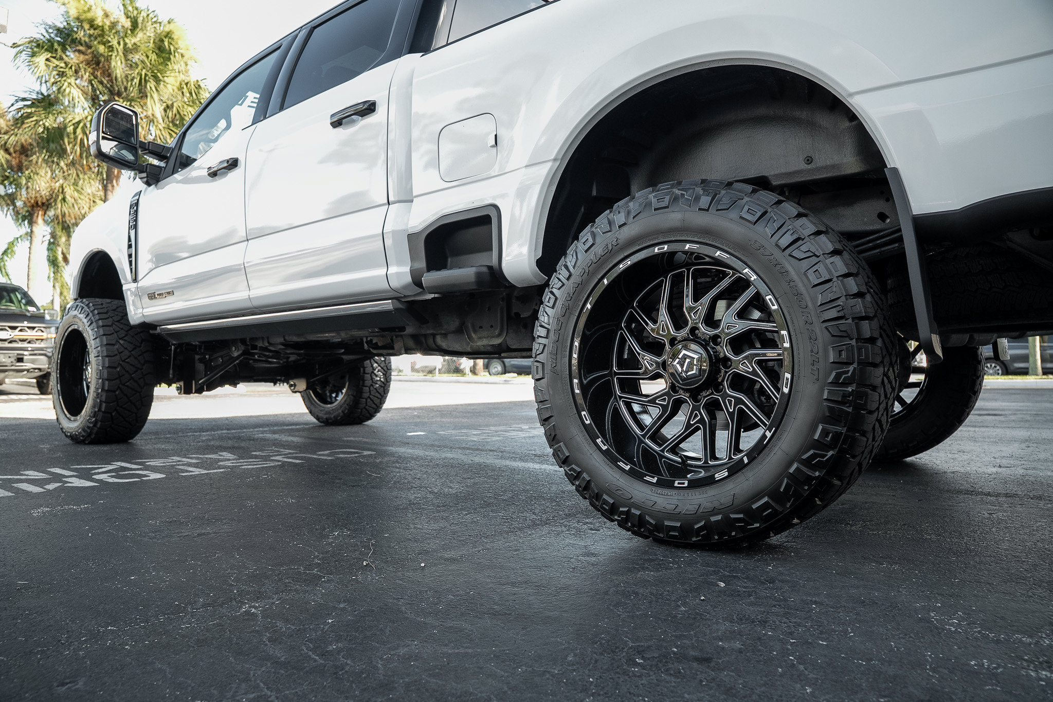 Used 2025 Ford F250 Platinum AWD/4WD image 20