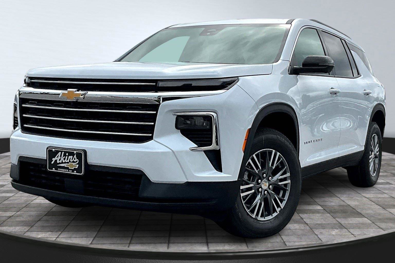 New 2026 Chevrolet Traverse LT w/ Driver Confidence Package image 1