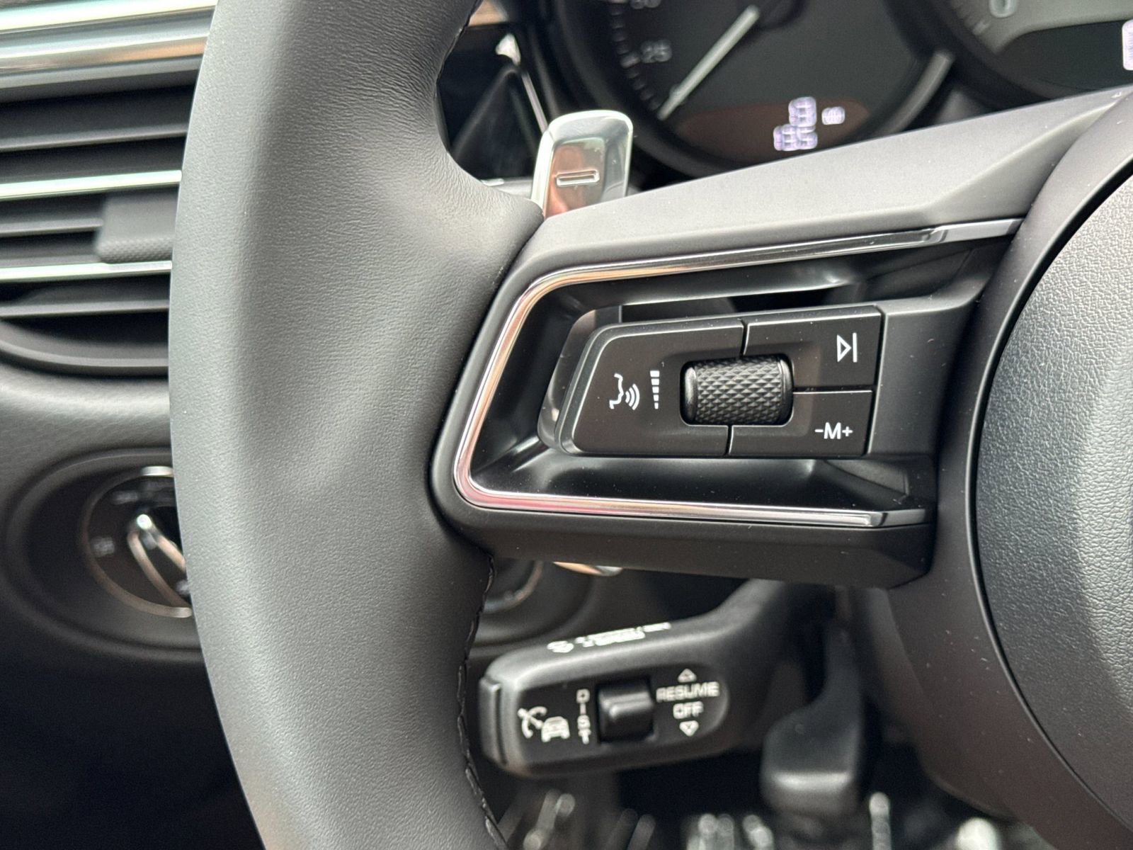 New 2026 Porsche Macan S image 28