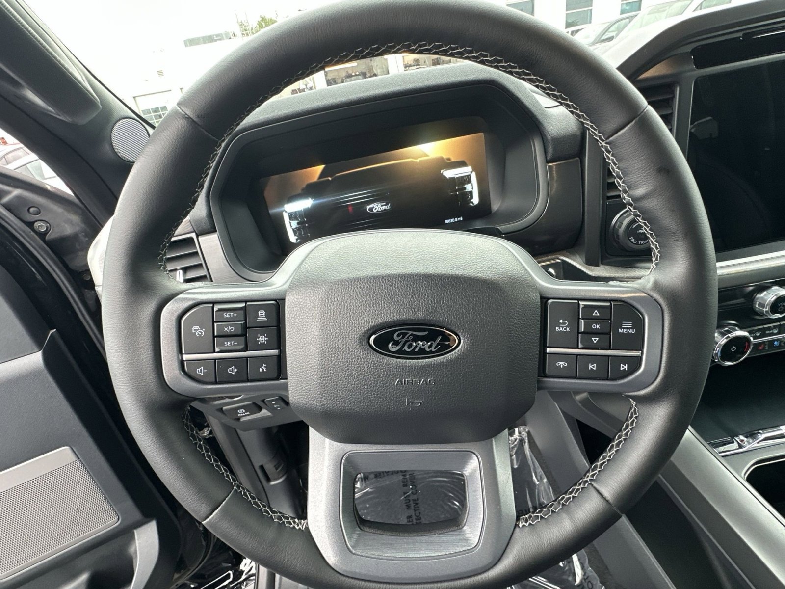 Used 2025 Ford F150 Lariat w/ Equipment Group 501A Mid AWD/4WD image 24