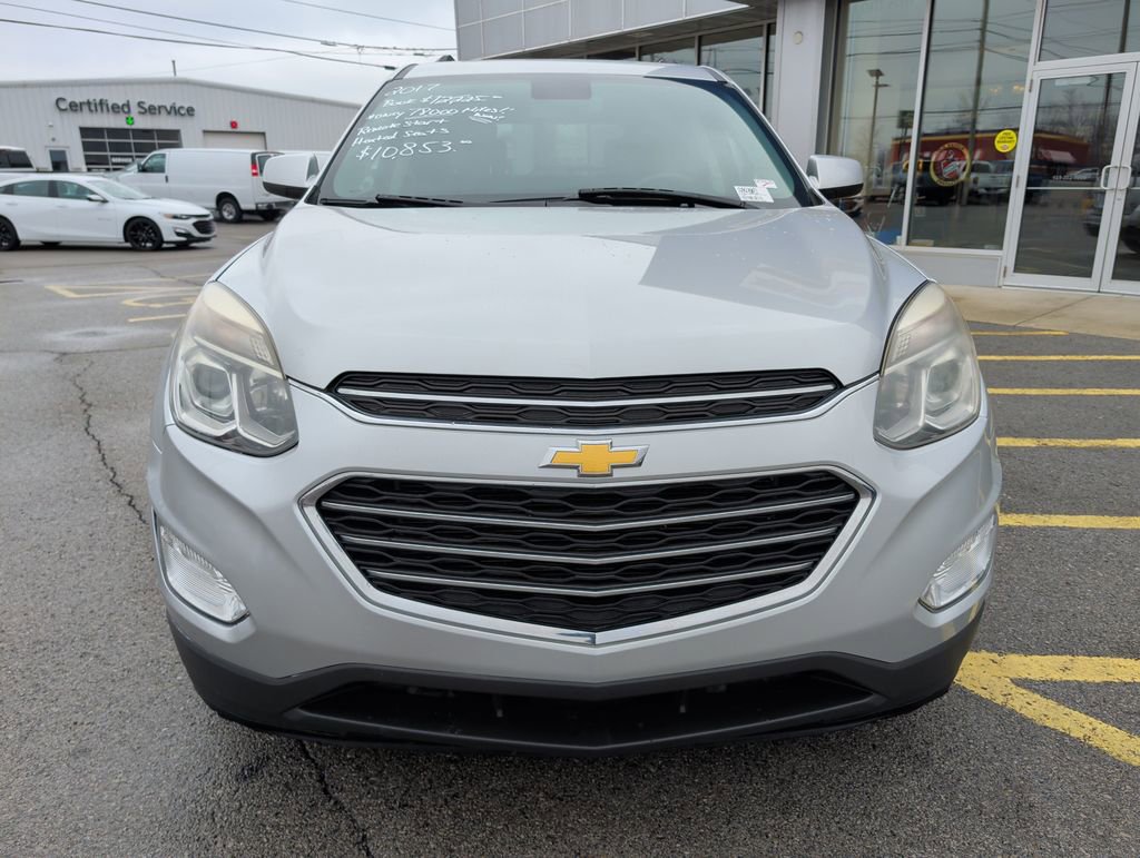 Used 2017 Chevrolet Equinox LT w/ Convenience Package image 2