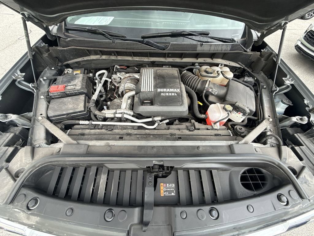 Used 2024 Chevrolet Silverado 1500 LT w/ Z71 Off-Road Package image 17