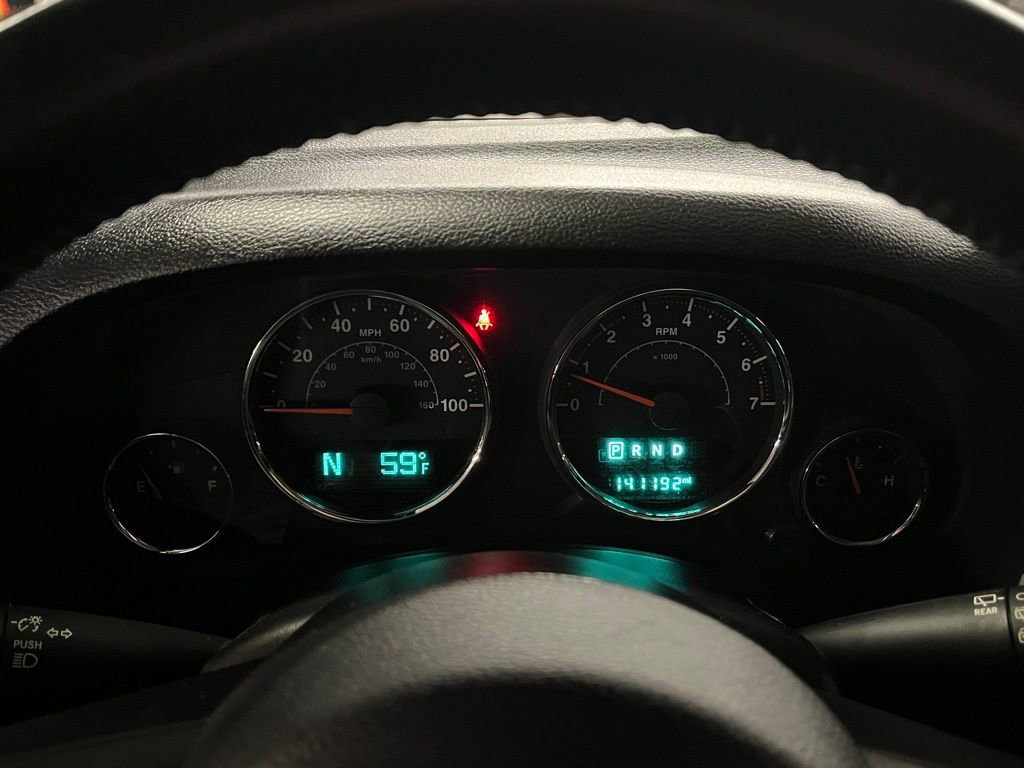 Used 2015 Jeep Wrangler Unlimited Sport w/ Quick Order Package 24S AWD/4WD image 18