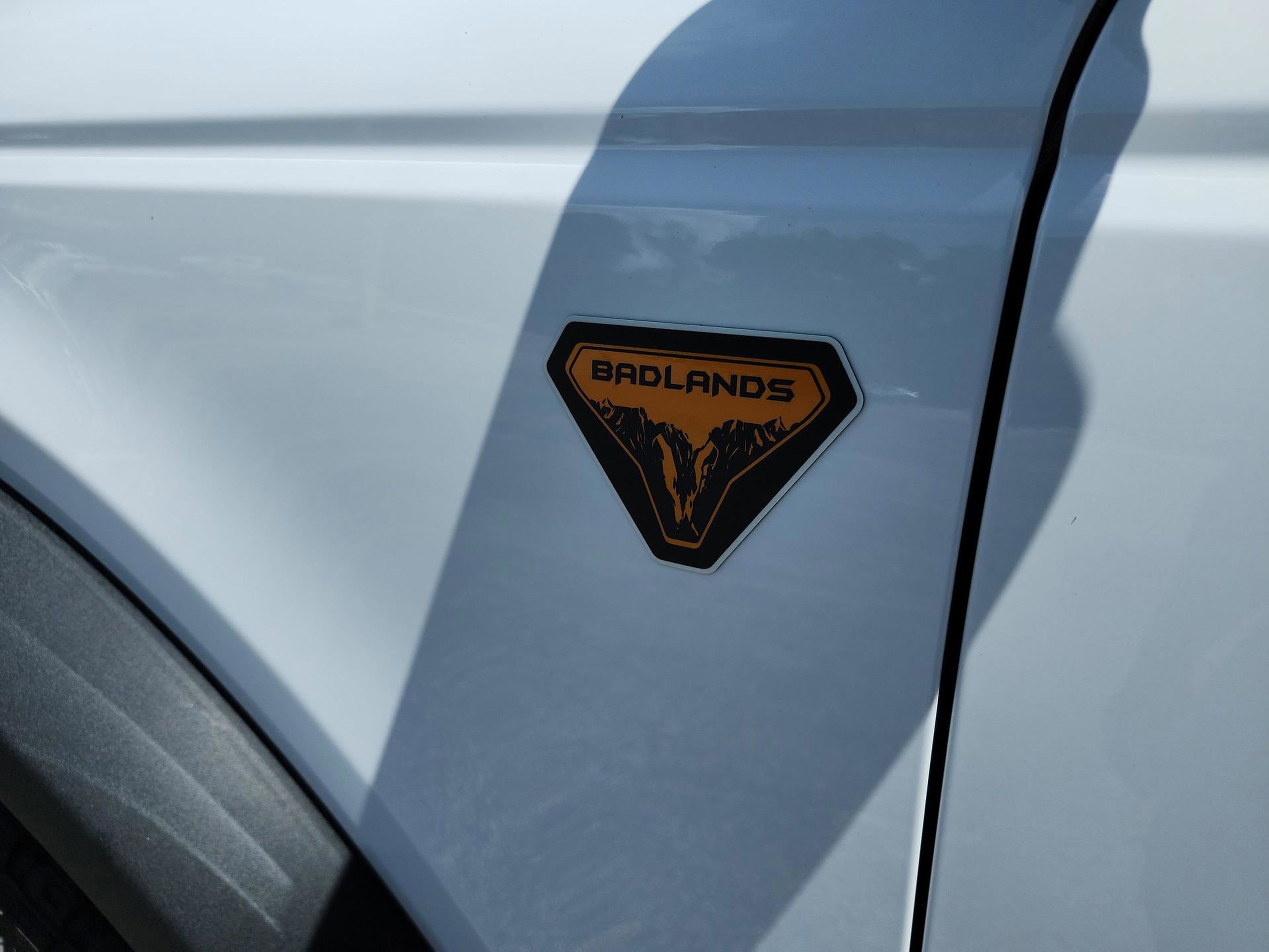 New 2025 Ford Bronco Badlands image 23