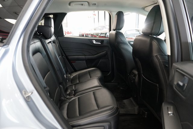 Used 2022 Ford Escape SEL w/ Technology Package image 9