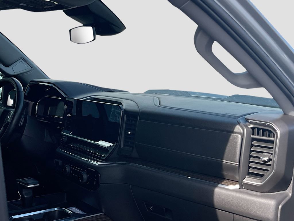 Used 2024 Chevrolet Silverado 1500 LT Trail Boss w/ Convenience Package II image 30