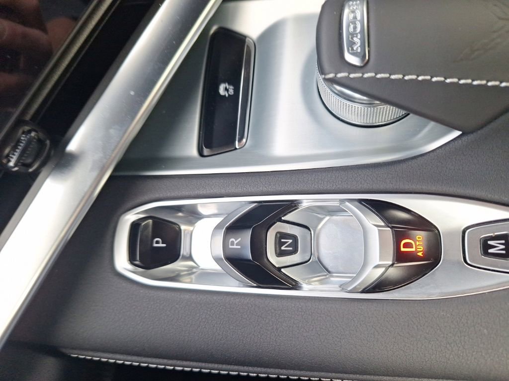 Used 2023 Chevrolet Corvette Stingray Coupe w/ 1LT image 29