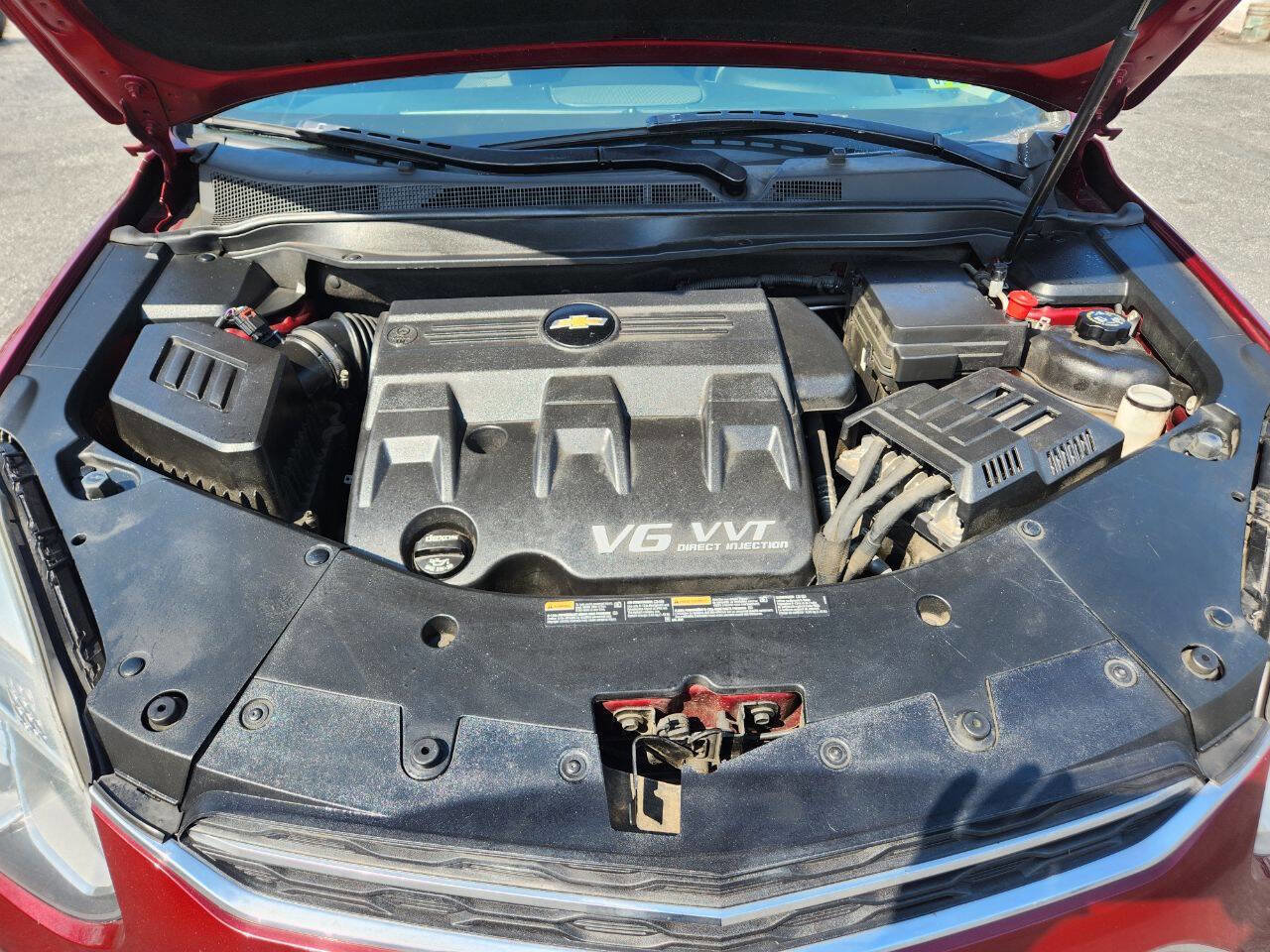 Used 2017 Chevrolet Equinox LT w/ Convenience Package image 14