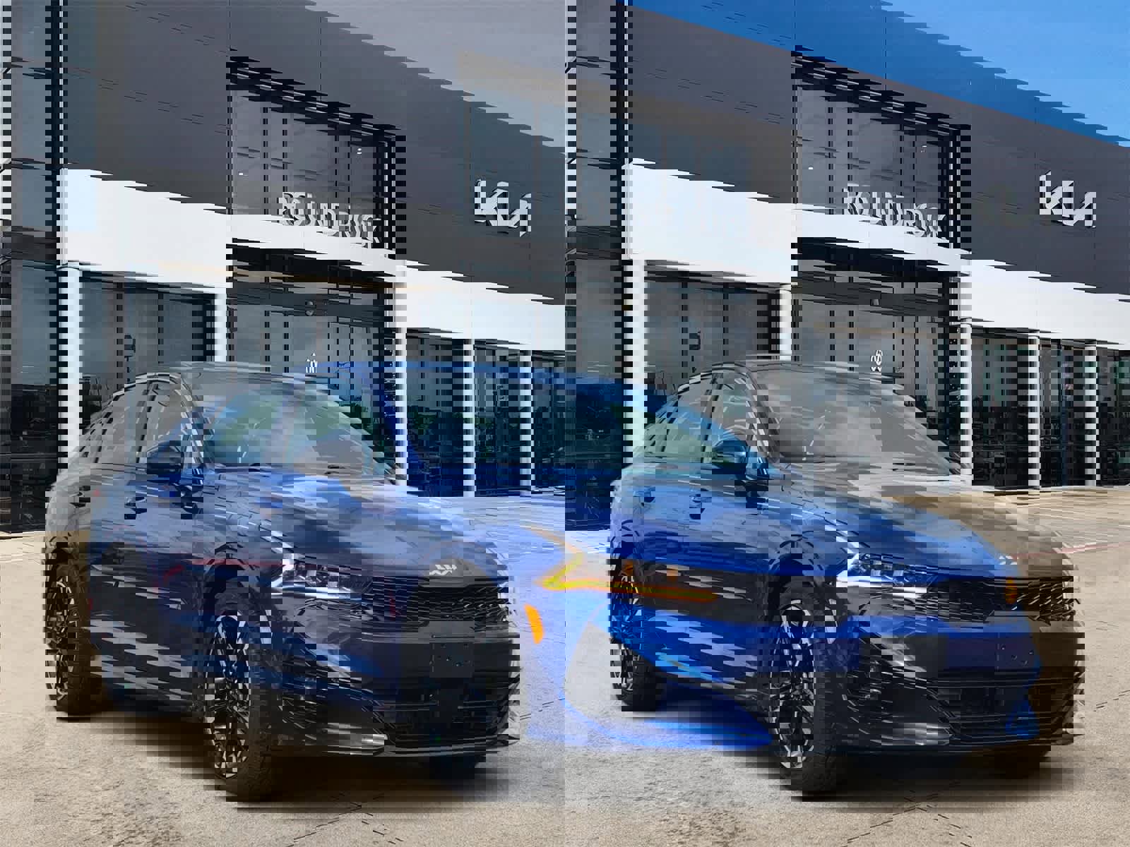 Used 2023 Kia K5 GT-Line image 3