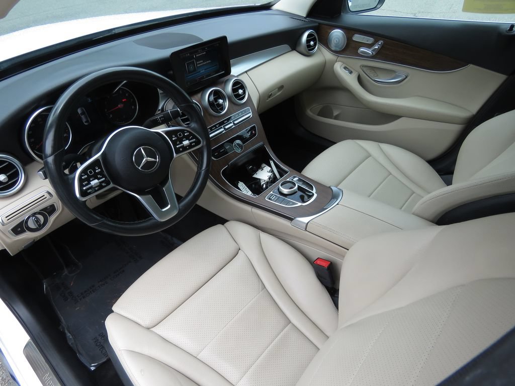 Used 2019 Mercedes-Benz C 300 4MATIC Sedan image 11