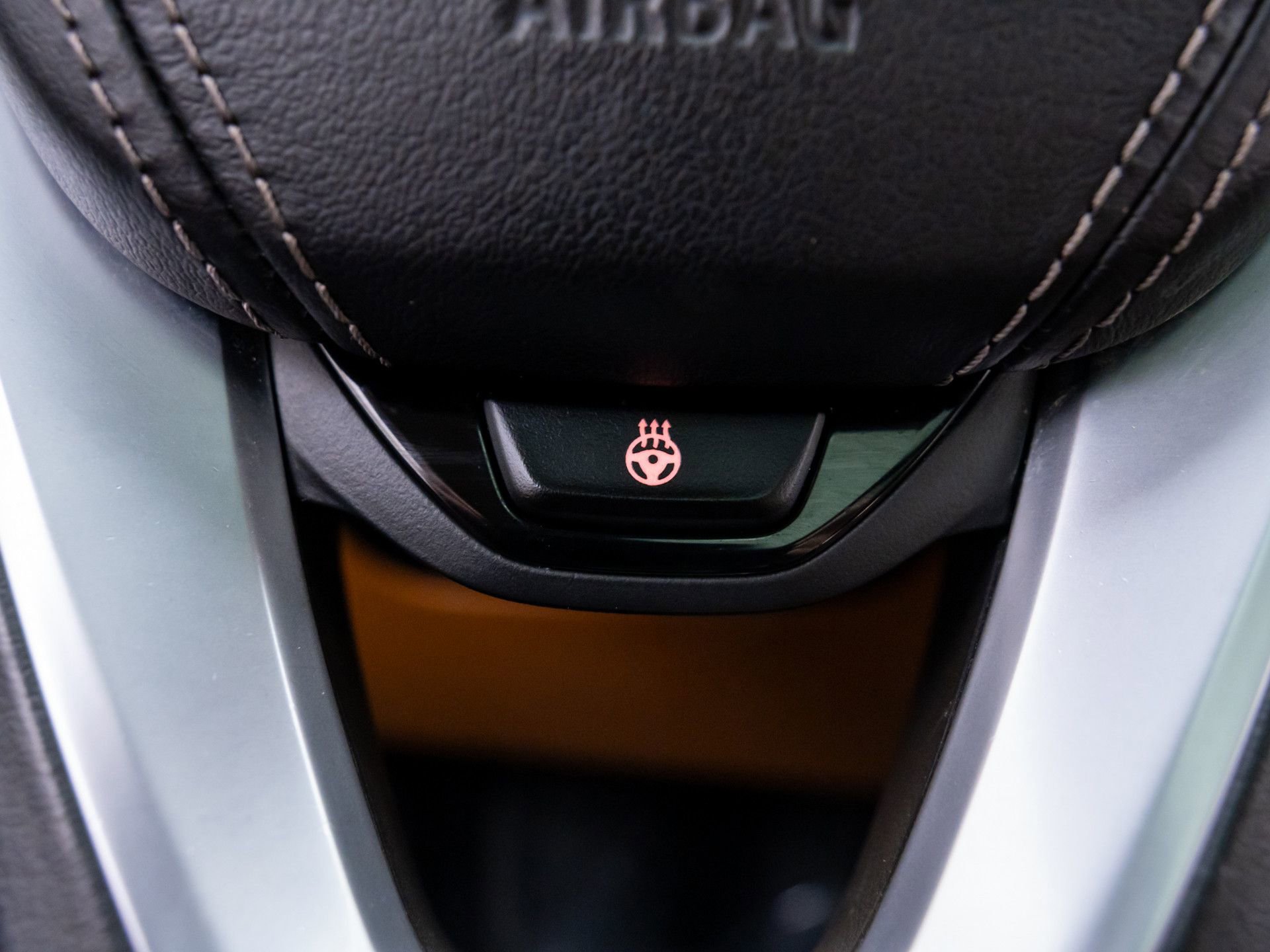 Used 2018 BMW 640i Gran Turismo xDrive image 29