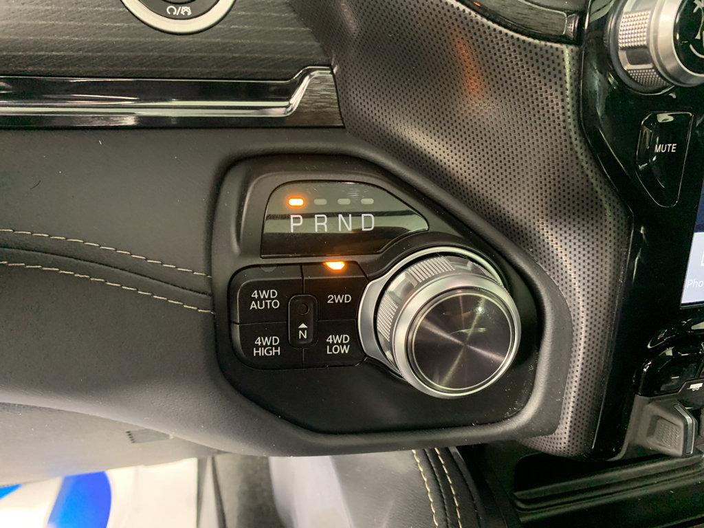 Used 2022 RAM 1500 Limited AWD/4WD image 22