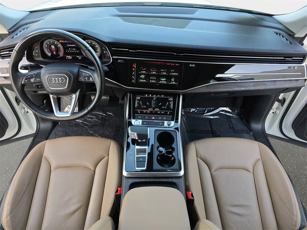 Used 2020 Audi Q8 Premium w/ Convenience Package image 10