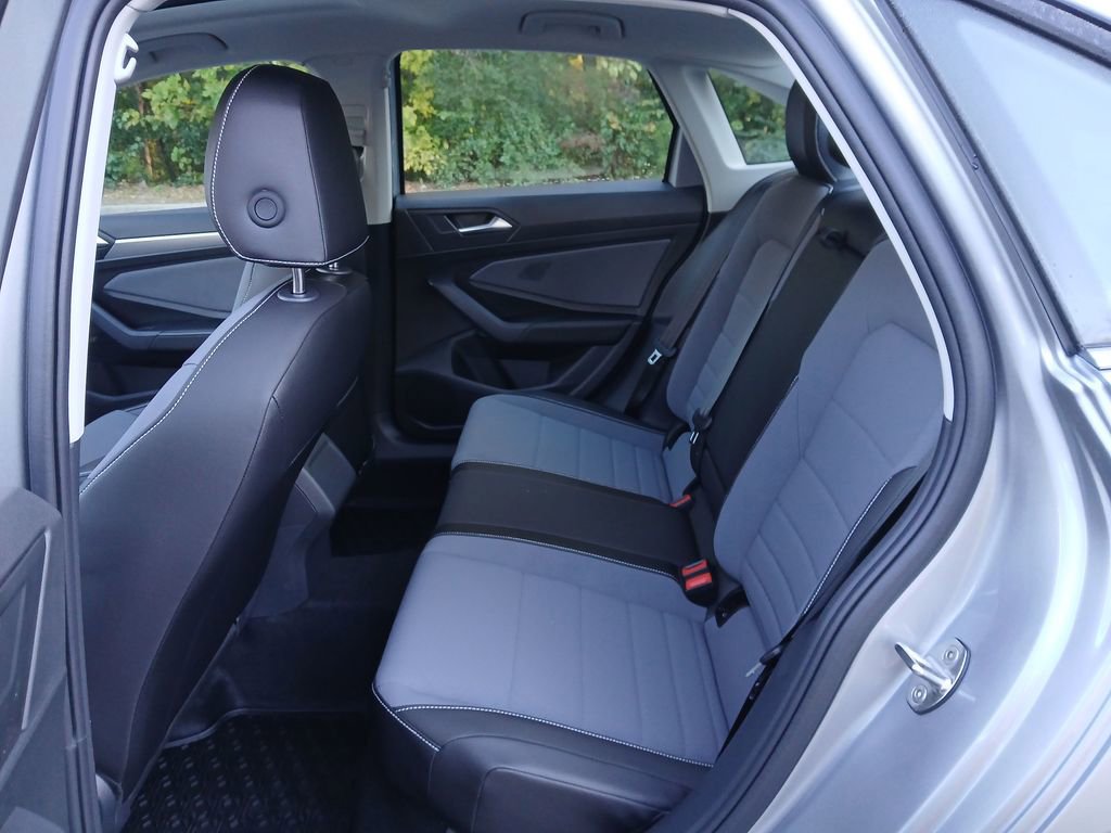 New 2026 Volkswagen Jetta SE image 24