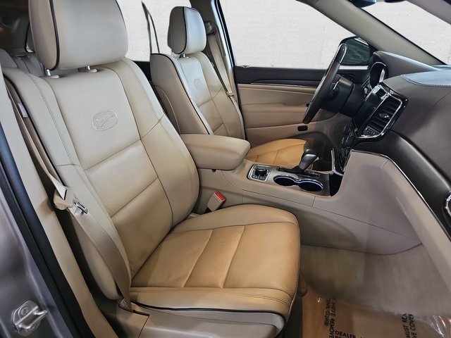 Used 2020 Jeep Grand Cherokee Overland image 10