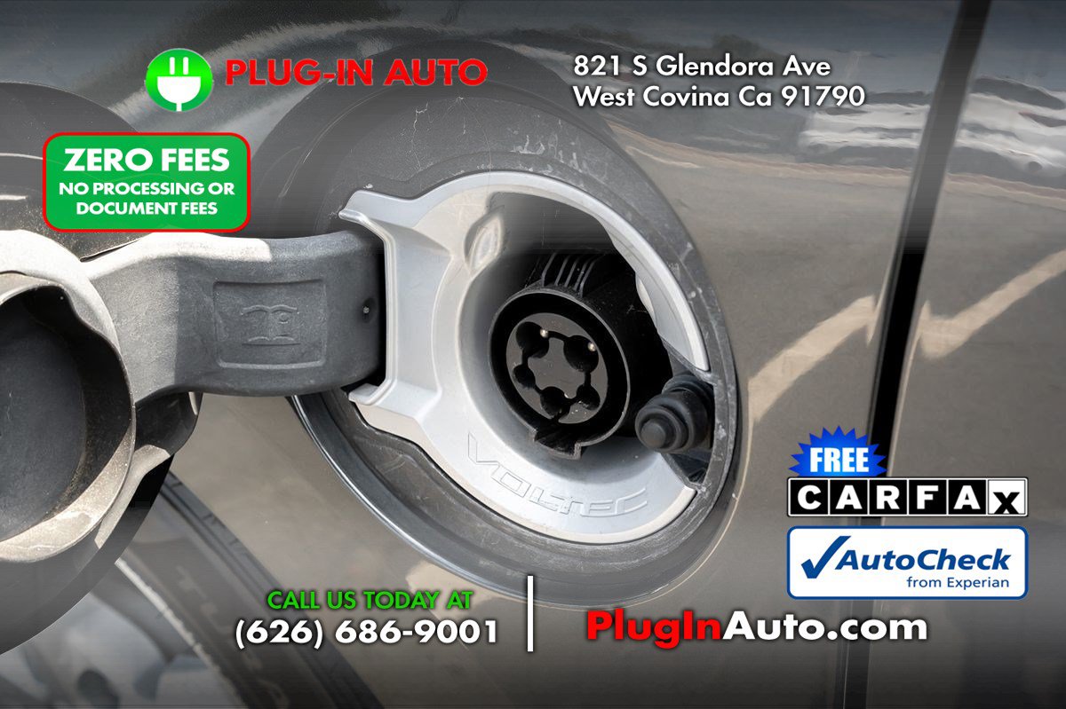 Used 2014 Chevrolet Volt Premium w/ Premium Trim Package FWD image 12