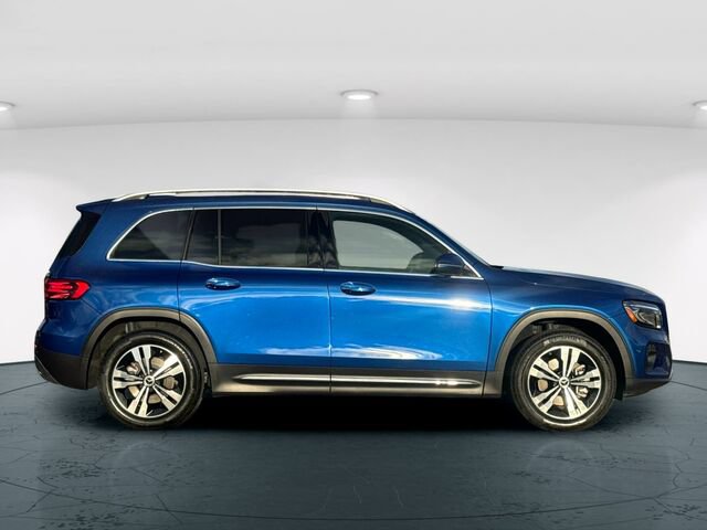 Used 2026 Mercedes-Benz GLB 250 4MATIC image 7