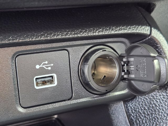 Used 2023 Honda Civic Sport image 19