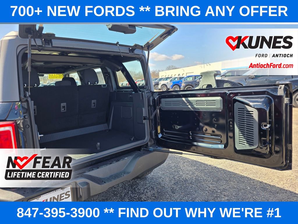 New 2026 Ford Bronco Base image 29