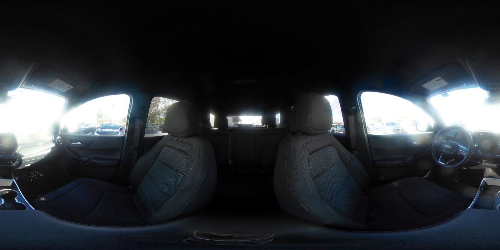 Used 2025 Chevrolet Equinox LT image 42